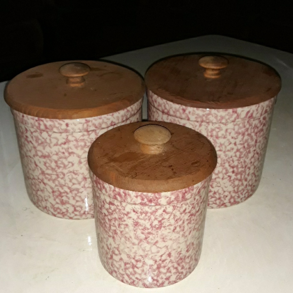 Gerald E Henn  Spongeware  Pink  3 piece Canister